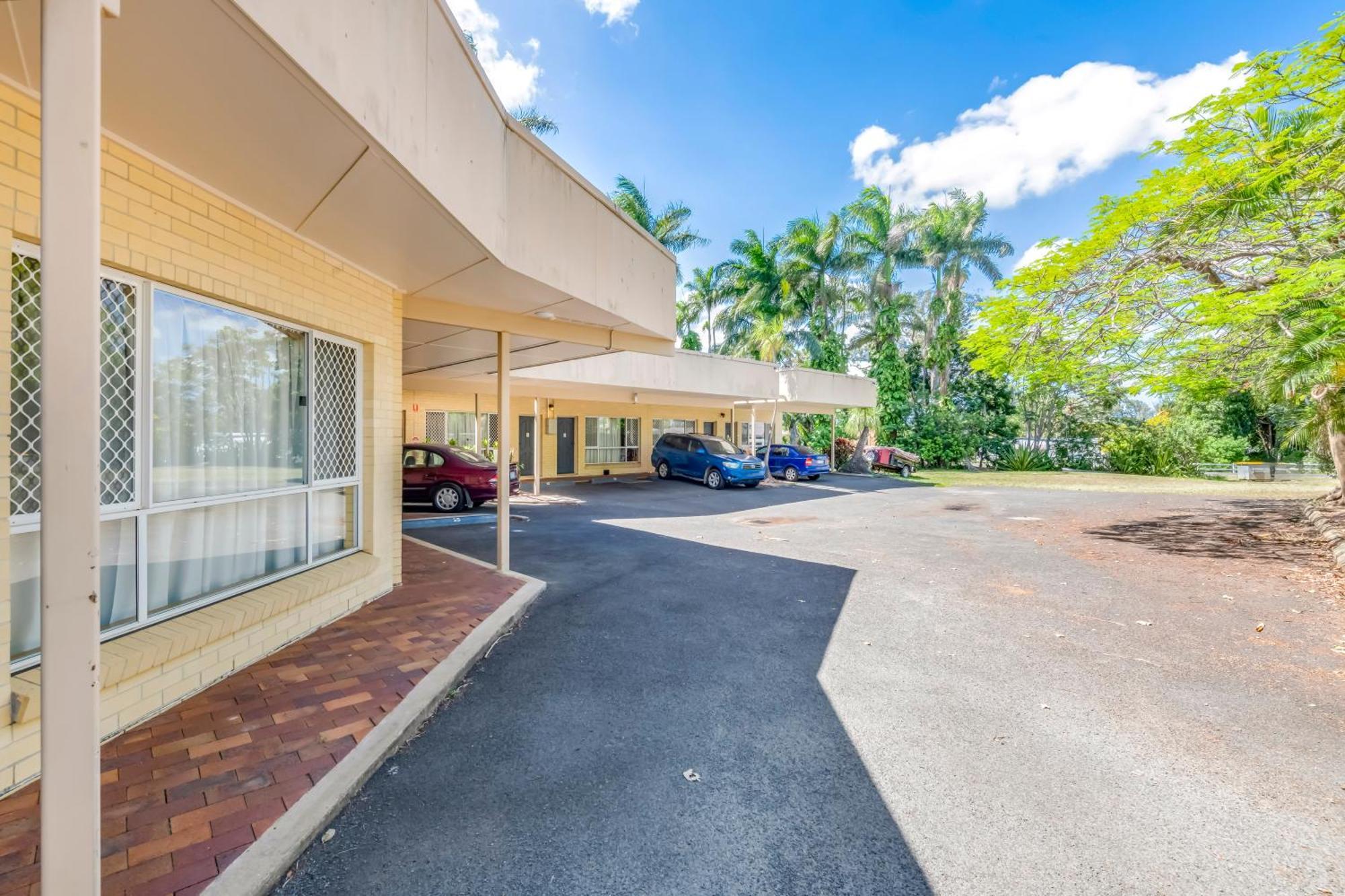 Bundaberg International Motor Inn Bagian luar foto