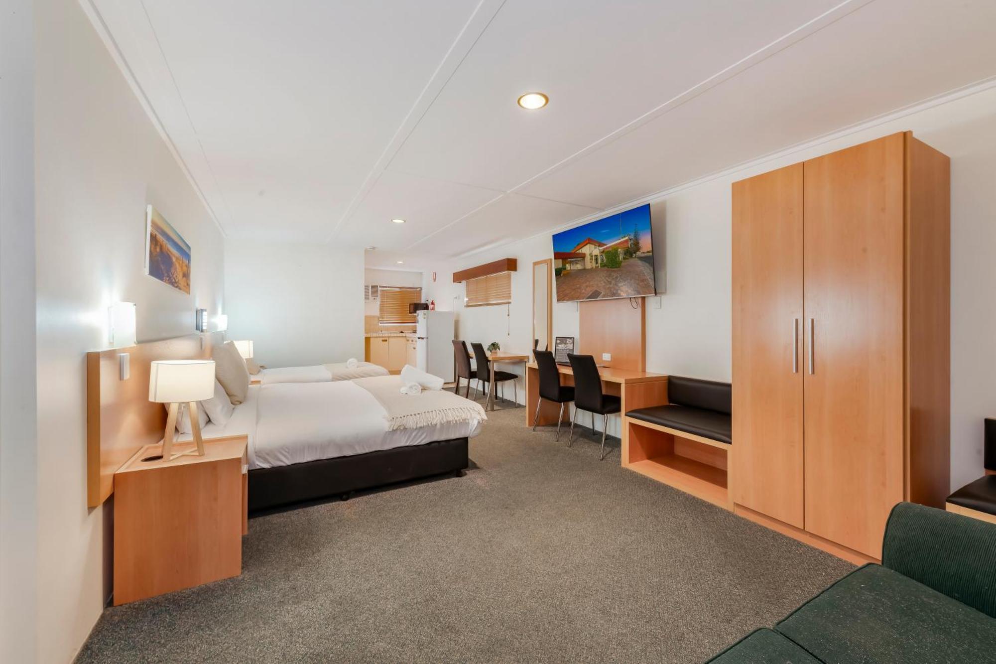 Bundaberg International Motor Inn Bagian luar foto