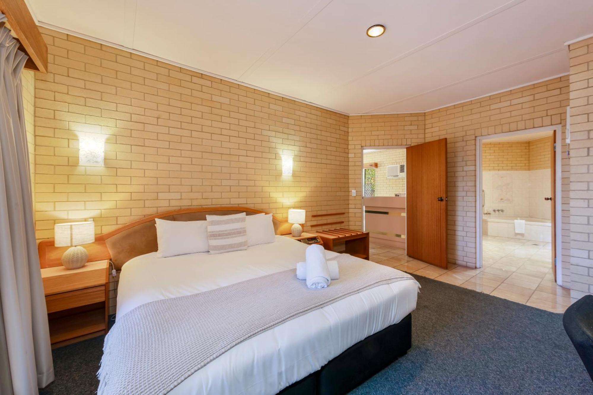Bundaberg International Motor Inn Bagian luar foto